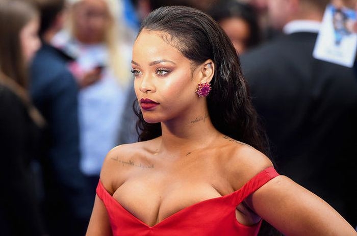 Rihanna milyarder Arap iş insanı sevgilisiyle mi evleniyor? galerisi resim 16