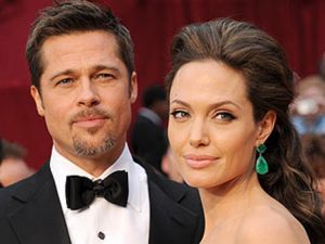 Brad Pitt, Angeline Jolie'yi aldatıyor mu?