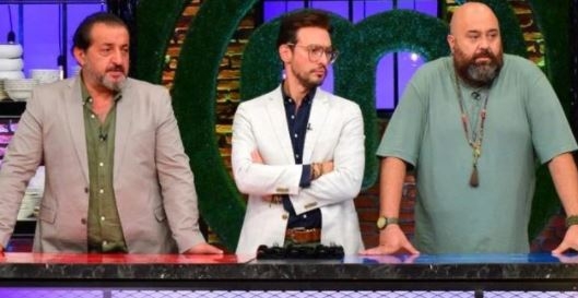 MasterChef'te Tanya stüdyoda fenalaştı doktor eşliğinde ayrıldı galerisi resim 7