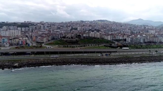 Prof. Dr. Osman Bektaş İzmir depremi sonrası Doğu Karadeniz'i işare galerisi resim 2