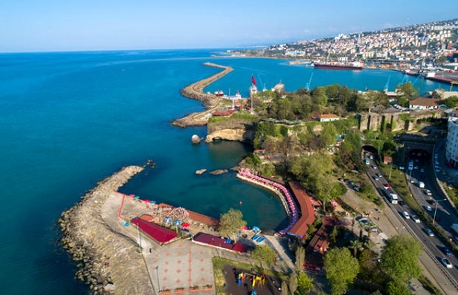 Prof. Dr. Osman Bektaş İzmir depremi sonrası Doğu Karadeniz'i işare galerisi resim 3