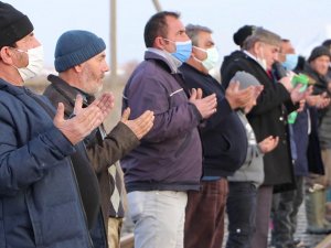 Erzurum'da köylülerden 'kar' duası