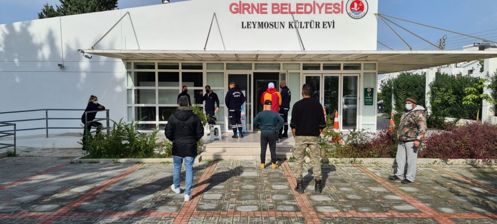 Girne’de Aşı ve PCR testleri devam ediyor galerisi resim 1