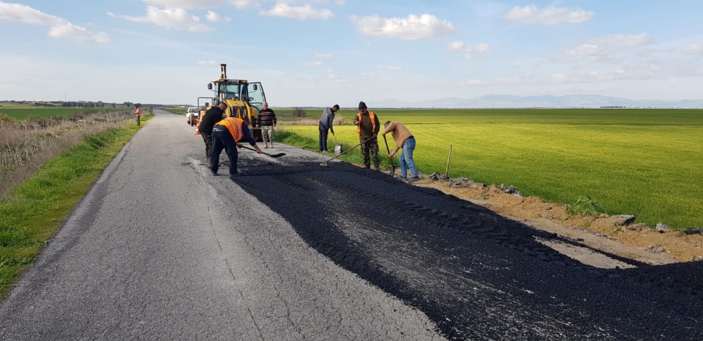 KKTC Karayollarında bakım onarım seferberliği başlatıldı galerisi resim 3