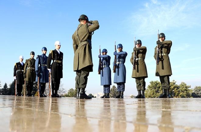 Anıtkabir'in Sessiz Koruyucuları! Kılları Bile Kıpırdamadan Bekliyo galerisi resim 3