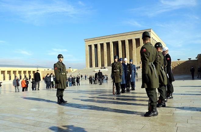 Anıtkabir'in Sessiz Koruyucuları! Kılları Bile Kıpırdamadan Bekliyo galerisi resim 5