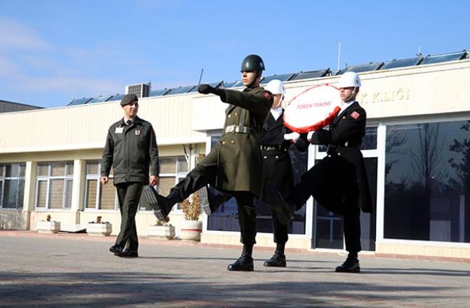 Anıtkabir'in Sessiz Koruyucuları! Kılları Bile Kıpırdamadan Bekliyo galerisi resim 8