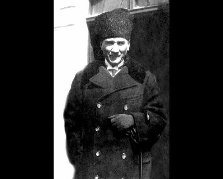 Atatürk'ün bu fotoğraflarını belkide hiç görmediniz... galerisi resim 182