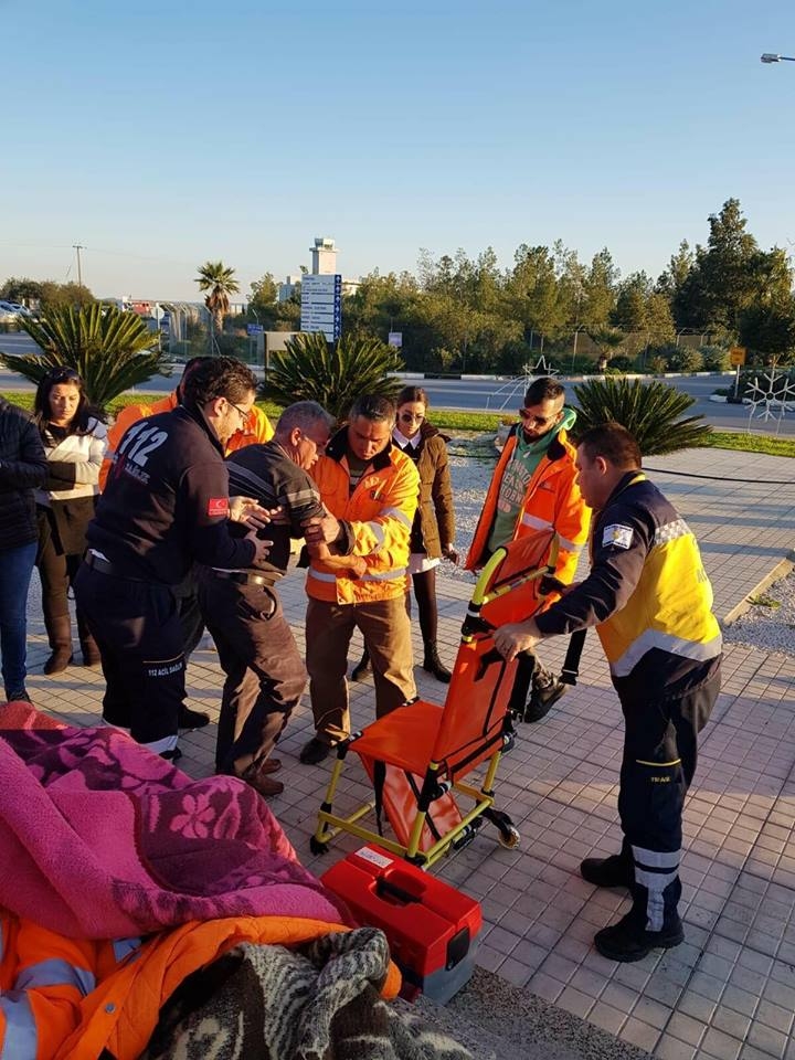 Açlık Grevindeki eylemci hastaneye kaldırıldı galerisi resim 5