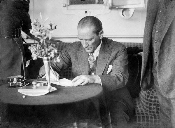 Atatürk'ün ilk kez yayınlanan fotoğrafları galerisi resim 42