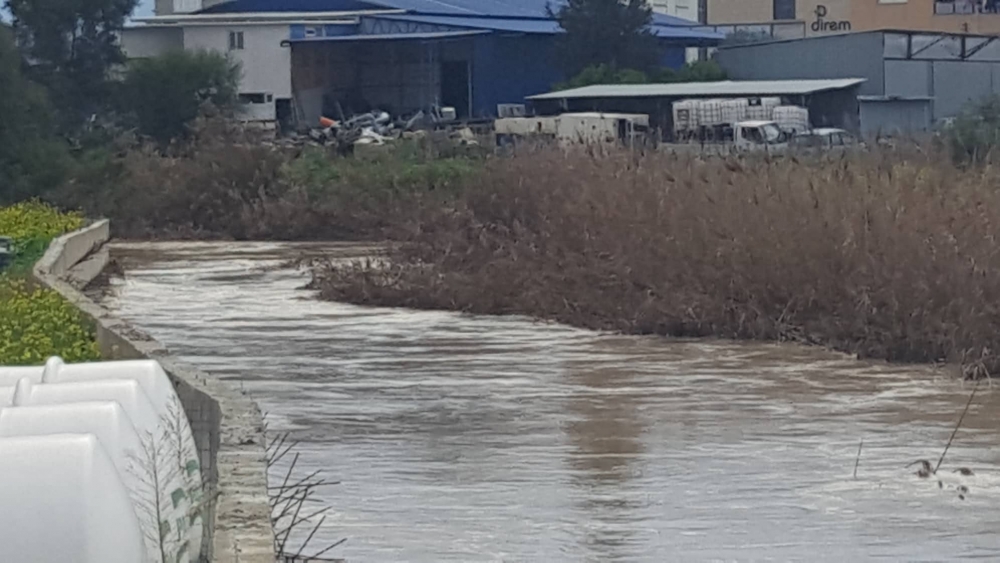 Kanlı Dere korkuttu !.. galerisi resim 9