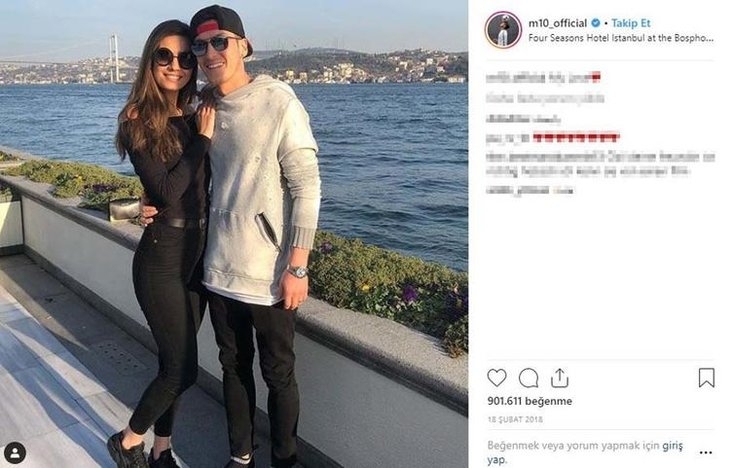 Mesut Özil'in eşinin 520 bin TL'lik gelinliği olay oldu galerisi resim 3