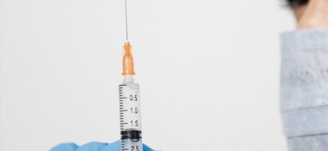 Εντός του πεδίου εφαρμογής του COVAX, το εμβόλιο 2,3 δισεκατομμυρίων δόσεων στοχεύει να διανεμηθεί έως το τέλος του 2021