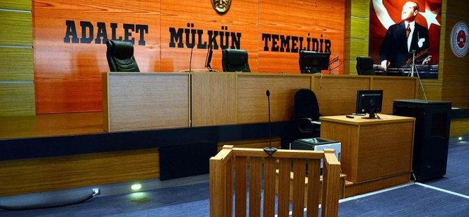 Mahkeme eşinin maaş kartını vermeyen kocanın 'ekonomik şiddet' uyguladığına hükmetti