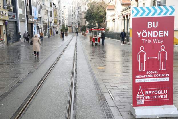 İstanbul İl Sağlık Müdürü Prof. Dr. Memişoğlu: Salgında üçüncü pik yaşanıyor