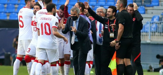 Türkiye Futbol Federasyonu, futbolculara prim verildiği iddialarını yalanladı