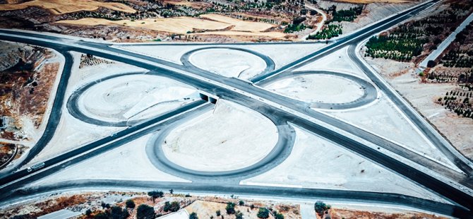 Lefkoşa Yönündeki Trafik Akışı Yeni Asfalt Üzerinden Verilmeye Başlandı