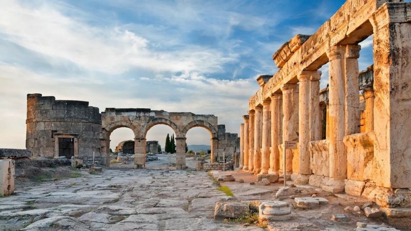 Pamukkale'de 'yer altına açılan Cehennem Kapısı'nın gizemi sonunda çözüldü