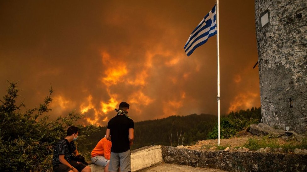 Yunanistan Başbakanı Miçotakis: Kabus gibi bir yaz