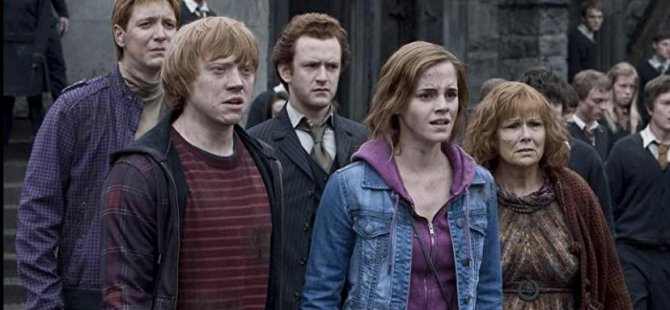 JK Rowling’in Transseksüel Görüşlerine Bir Harry Potter Oyuncusu Daha Tepki Gösterdi