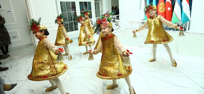 Bakü'de, Türk Dünyası Çocuklarının Dayanışma Etkinliği Düzenlendi