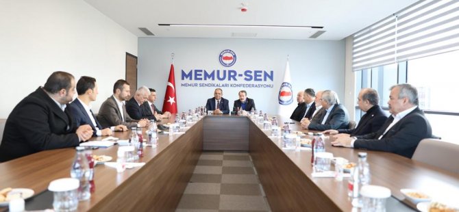 Başbakan Ankara’da… Sucuoğlu, Memur- Sen’i Ziyaret Etti