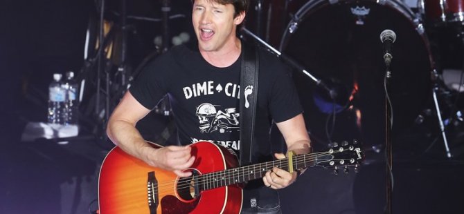 James Blunt’tan Spotify’a Tehdit Gibi Tehdit