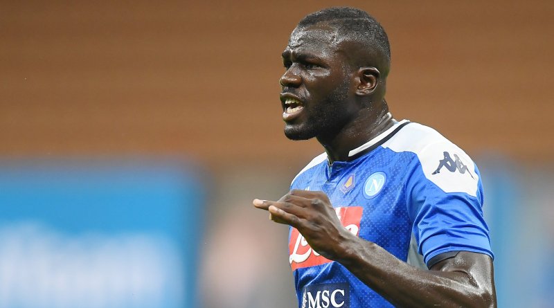 Senegal Milli Takım Kaptanı Koulibaly'nin telefonu Cumhurbaşkanlığı Sarayı'nda çalındı