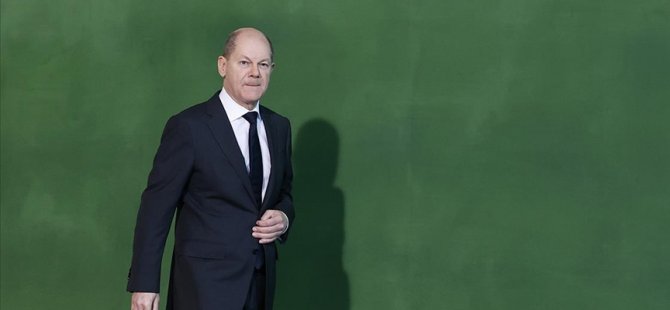 Scholz: Rusya'yı, Ukrayna'ya Karşı Askeri Saldırganlığın Hata Olacağı Konusunda Uyardık