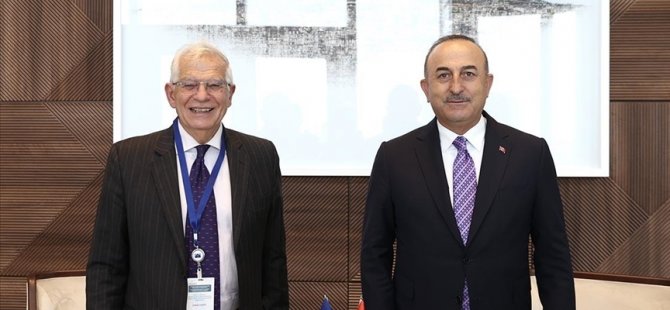 Çavuşoğlu ve Borrell, Rusya'nın Ukrayna'ya Müdahalesini Görüştü