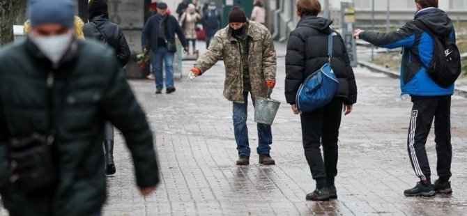 Polonya, Ukrayna’dan Gelenlere Karantina ve Test Zorunluluğunu Kaldırdı