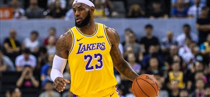 NBA'de LeBron James 56 sayıyla Lakers'ı sırtladı