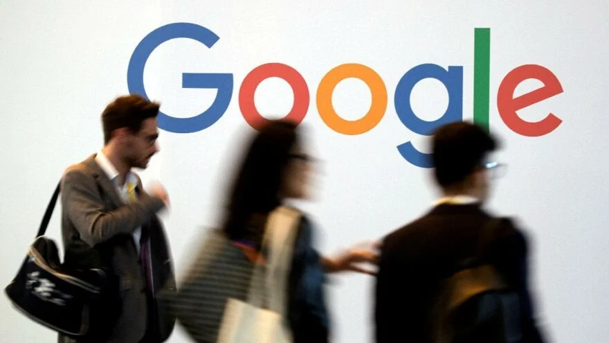 Google, Irkçılıkla Suçlanıyor