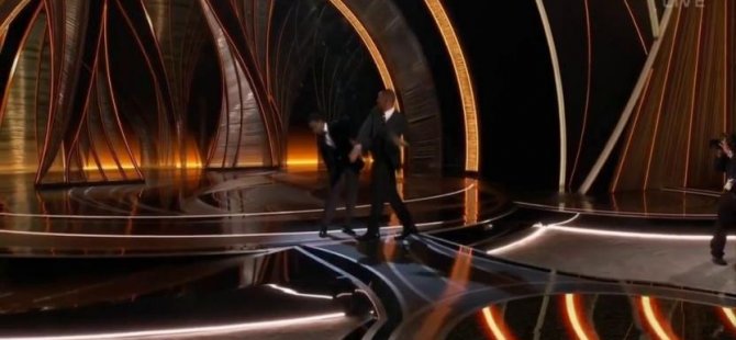 Will Smith Oscar töreninde sunucu Chris Rock'a tokat attı