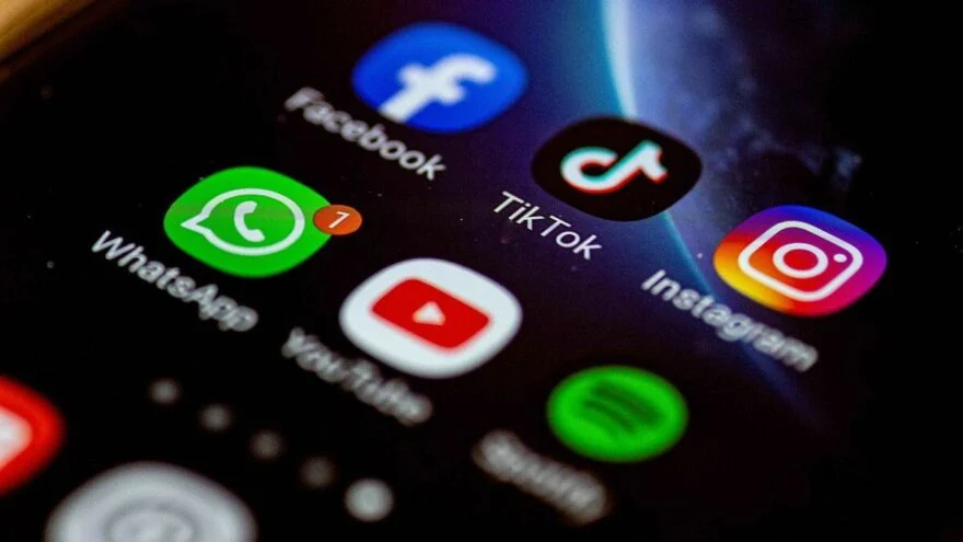 Facebook Para Verip TikTok’a Karşı Lobi Yapmış