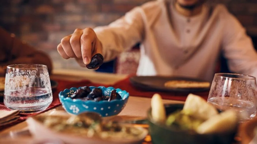 Ramazan ayında nasıl beslenmeli? Ramazan’da bağışıklığı arttıran beslenme önerileri