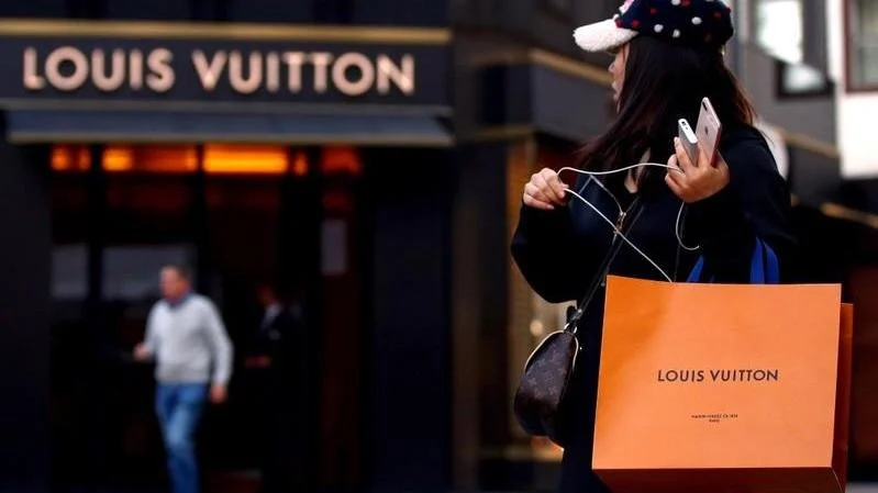 Fransız lüks devi LVMH izinsiz veri toplamakla suçlanıyor