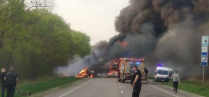 Ukrayna’da katliam gibi trafik kazası: 16 ölü, 6 yaralı