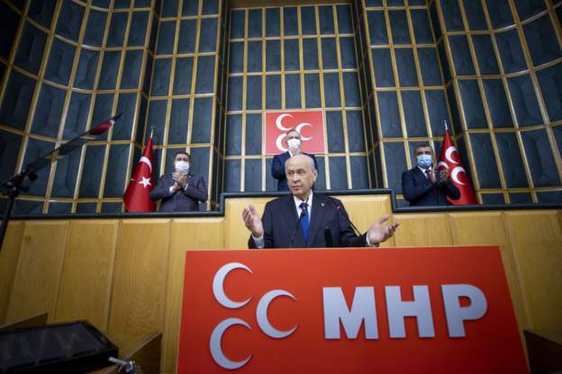 MHP lideri Bahçeli: Suriyeli sığınmacılar bugün misafirimizse yarın komşumuz olacak, komşu komşunun külüne muhtaçtır