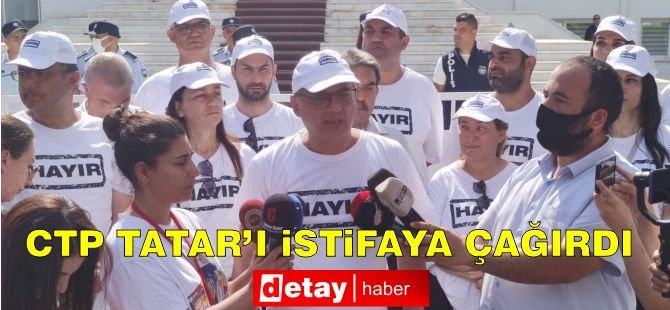 CTP Cumhurbaşkanlığı kapısına siyah çelenk bıraktı