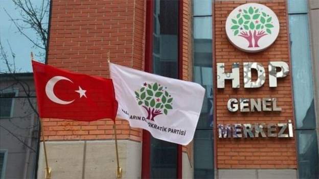 İstanbul'da HDP il ve ilçe yöneticileri gözaltına alındı