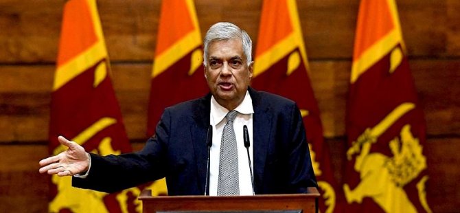 Sri Lanka'da devlet başkanı seçilen Wickremesinghe yemin etti