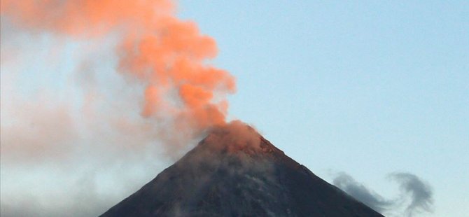 Japonya’da Sakurajima Yanardağı’nda patlama! Tahliyeler başladı