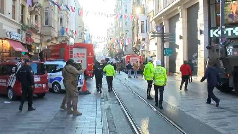 İstiklal Caddesi'nde patlama: 4 kişi yaşamını yitirdi, 38 kişi yaralandı