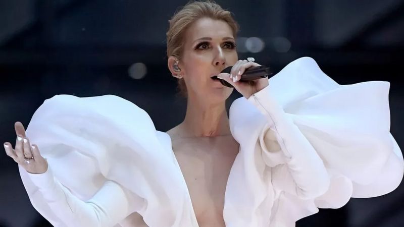 Katı Kişi Sendromu'na yakalanan Celine Dion, konserlerini erteledi