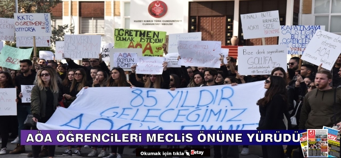 AÖA öğrencileri Meclis önüne yürüdü