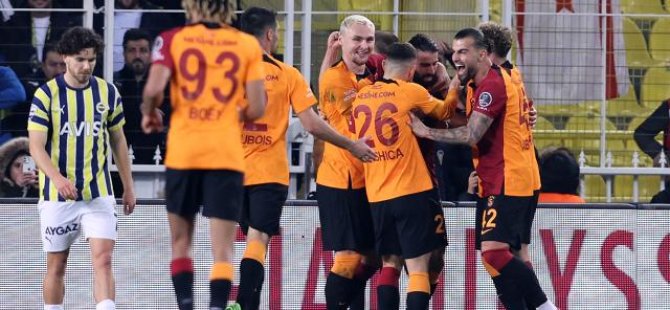 Fenerbahçe Galatasaray derbisinde farklı galibiyet