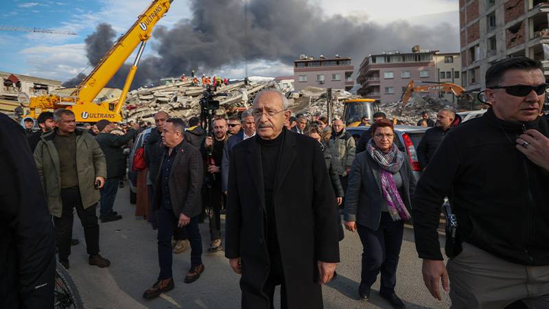 Kılıçdaroğlu: Binlerce TIR yardımla halkımızın yanındayız, gelsinler tutuklasınlar