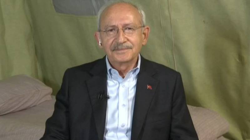 Kılıçdaroğlu'nun geceyi de deprem bölgesinde bir çadırda geçirecek