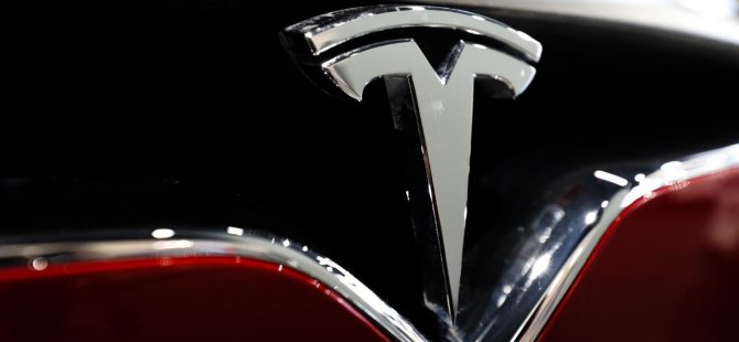 Tesla Çin'deki 1,1 milyon aracını yazılım hataları nedeniyle geri çağıracak